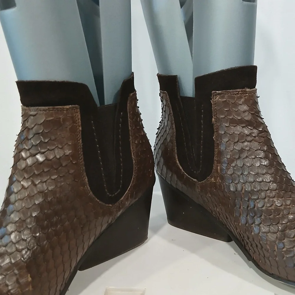 Sesto‎ Meucci Womens Sz 6M Brown Snakeskin Embossed Genuine Leather Ankle Boots